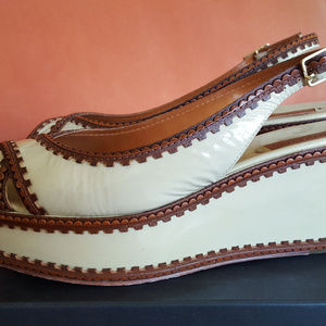 BCBG MAXAZRIA Morrisa Vapor Tan Wedge Sandals